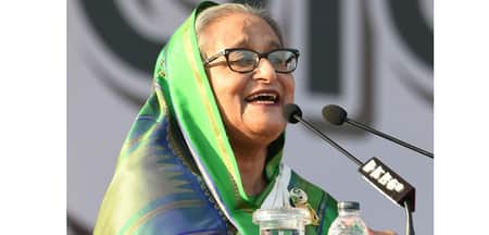 দেশ বাঁচাতে নৌকায় ভোট দিন: প্রধানমন্ত্রী জনসভা প্রধানমন্ত্রী