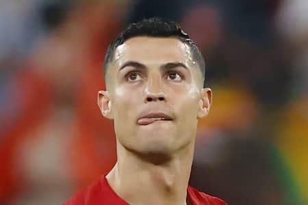 দল থেকে বাদ পড়ে কী বললেন রোনালদো? রোনালদো