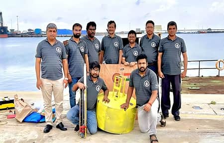 সমুদ্রের পানি থেকে বিদ্যুৎ উৎপাদন প্রযুক্তি উদ্ভাবনের দাবি ৫ শিক্ষার্থীর সমুদ্রের পানি থেকে বিদ্যুৎ উৎপাদন