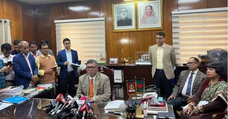 স্বাস্থ্যমন্ত্রী