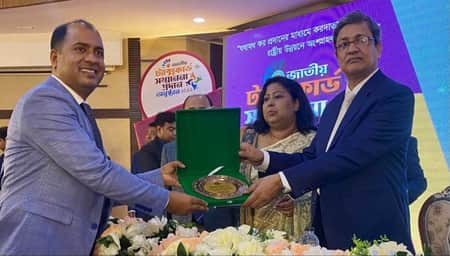 আবারও ঢাকা জেলার শ্রেষ্ঠ করদাতা রোমান ভূঁইয়া শ্রেষ্ঠ করদাতা রোমান ভূঁইয়া