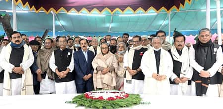 বঙ্গবন্ধুর সমাধিতে আওয়ামী লীগের নতুন কমিটির শ্রদ্ধা নিবেদন