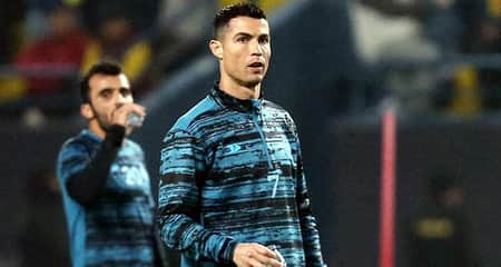 যত টাকা বেতনে বাবুর্চি খুঁজছেন রোনালদো Cristiano Ronaldo