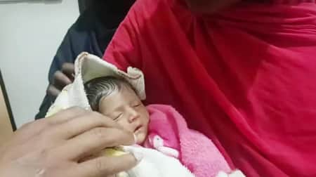 খুলনায় চুরি হওয়া নবজাতক বিক্রি হয় ১ লাখ ৮০ হাজার টাকায়