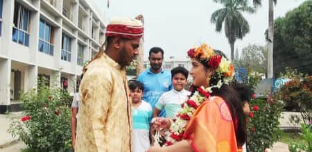 গোপালগঞ্জ এসে বিয়ের পিঁড়িতে বসলেন জার্মান তরুণী জেনিফার