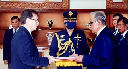রাষ্ট্রপতির কাছে তুরস্ক, ফিলিপাইনের রাষ্ট্রদূতদের পরিচয়পত্র পেশ