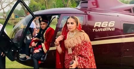 পাকিস্তানি বংশোদ্ভূত মেয়েকে হেলিকপ্টারে বিয়ে সুনামগঞ্জের যুবকের হেলিকপ্টারে বিয়ে