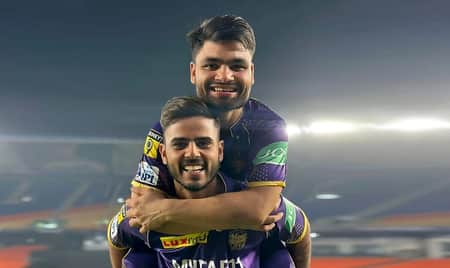 ঝাড়ুদার থেকে আইপিএলে পাঁচ বলে ৫ ছক্কার নায়ক রিংকু সিং