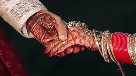 দেশে কম বয়সে বিয়ে করার প্রবণতা বেড়েছে পুরুষের