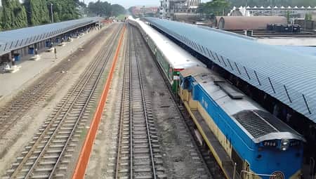১৭ এপ্রিল থেকে বিমানবন্দরে থামবে না ঢাকাগামী যেসব ট্রেন