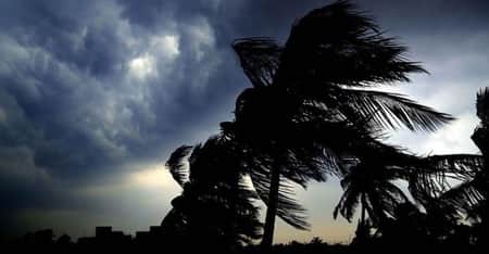 মৌসুমের সবচেয়ে শক্তিশালী কালবৈশাখীর সম্ভাবনা কালবৈশাখী
