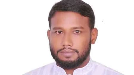 নাজিরপুরে নৌকাকে হারিয়ে জিতেছেন ঘোড়া প্রতীকের প্রার্থী ঘোড়া প্রতীকের প্রার্থী