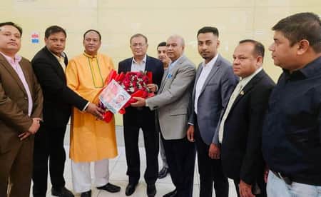 দেশের অগ্রগতিতে অসামান্য ভূমিকা রেখে চলেছেন প্রবাসীরা