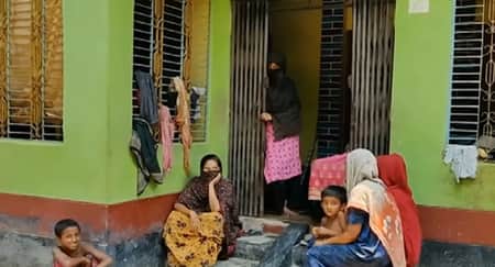 ঝিনাইদহে জব্দকৃত মোবাইলে মিললো শতাধিক নারীর ঘুমন্ত ভিডিও ও ছবি মোবাইলের ভিডিও