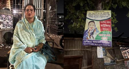 রাসিক নির্বাচনে ভোটারদের মন মাতাচ্ছেন কাউন্সিলরপ্রার্থী সাগরিকা হিজড়া সাগরিকা হিজড়া