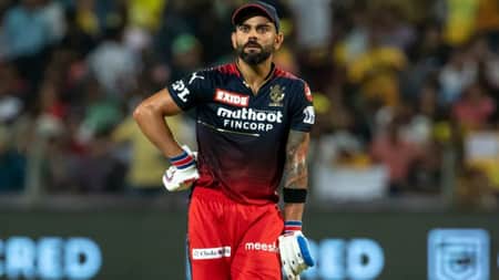 আইপিএলে ইতিহাস গড়েছেন কোহলি