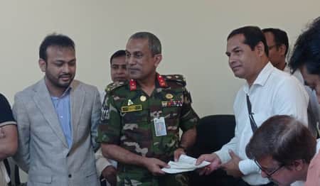 কোভিডের সময় ডাক্তারদের থাকা-খাওয়ার বিল পেলেন হোটেল মালিকেরা