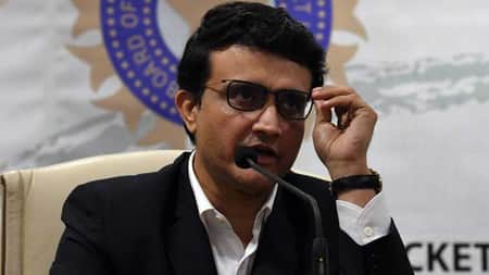কোহলি ভক্তদের নিয়ে বিস্ফোরক টুইট করলেন সৌরভ
