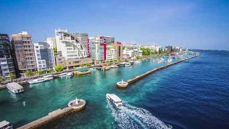 ভিজিট ভিসায় মালদ্বীপে গিয়ে কাজে নিযুক্ত, বিপাকে অবৈধরা