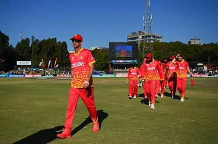 রেকর্ড গড়া ম্যাচে ৩০৪ রানে জিতলো জিম্বাবুয়ে