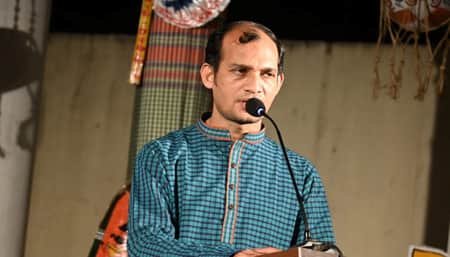 পশ্চিমবঙ্গের আবৃত্তি উৎসবে জুমবাংলার ফারুক তাহের