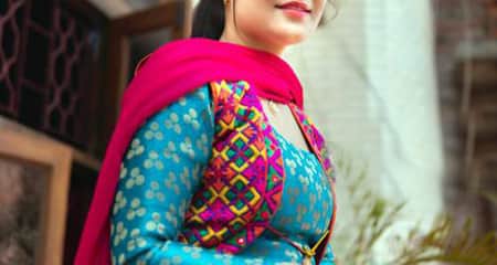 নারী