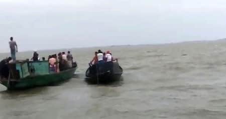 হাওরে নৌকাডুবির দুই দিনেও নিখোঁজ দুজনের সন্ধান পাওয়া যায়নি নৌকাডুবি