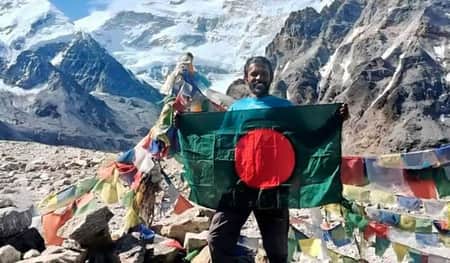 পর্বতারোহী শাকিল তরুণদের শোনালেন হিমালয় জয়ের গল্প শাকিল
