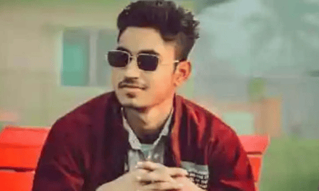 বন্ধুদের সঙ্গে নাচতে গিয়ে নদীতে পড়ে যুবক নিখোঁজ শুভ