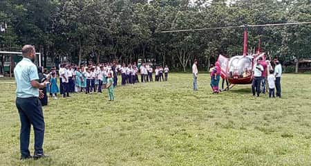 হেলিকপ্টার ভ্রমণ