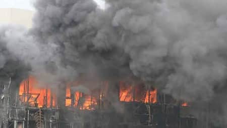কেরানীগঞ্জে কেমিক্যাল কারখানায় আগুন, ৩ জনের মরদেহ উদ্ধার