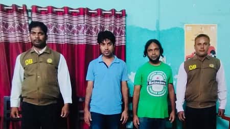 সুন্দরবনের খাঁটি মধু হিসেবে যা বিক্রি করা হতো প্রতারক চক্র