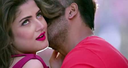 প্রিয় মানুষের সঙ্গে জমিয়ে রোমান্স করতে খান ৫টি খাবার রোমান্স