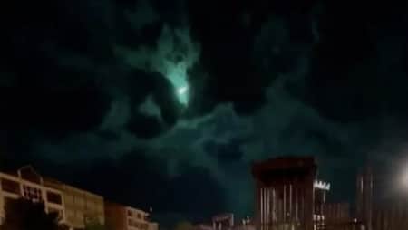 তুরস্কের আকাশে সবুজ উল্কাপিণ্ড, কীসের আলামত?