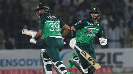 ১০০ রানের আগেই চার উইকেট নেই পাকিস্তানের