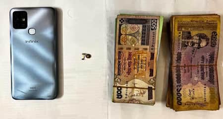 কলেজছাত্রের কাণ্ড