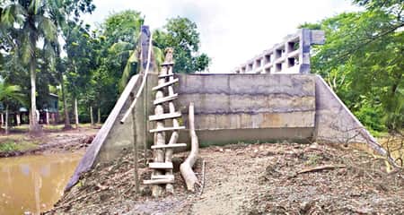 কাঠের মই