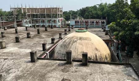 কাপাসিয়ার ৬শ বছরের পুরনো শাহী মসজিদ কাপাসিয়ার ৬শ বছরের পুরনো শাহী মসজিদ