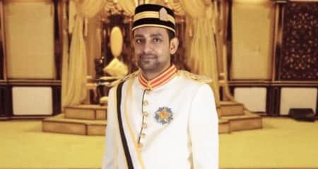 মালয়েশিয়ার সর্বোচ্চ সম্মানে ভূষিত সাতক্ষীরার আলমগীর