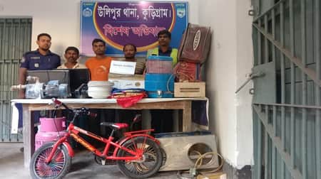 তালা ভেঙে বাসায় ঢুকে মাংস-ভাত খেয়ে জিনিসপত্র চুরি