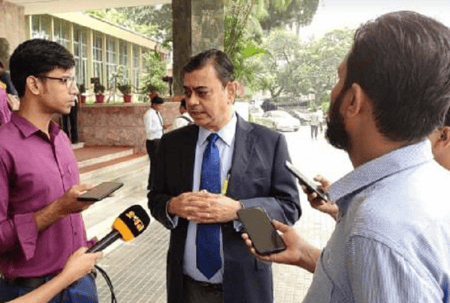 ‘পাচারকারীরা এক ডলার কিনতে ১৫০ টাকা খরচ করবে’