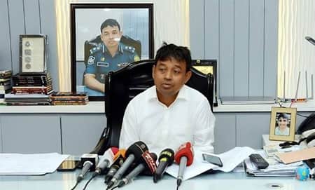 অবরোধ ডেকে মাঠে নেই, ভাড়াটে লোক দিয়ে আগুন দেওয়ার চেষ্টা ডিবি হারুন