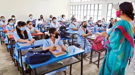 বেসরকারি শিক্ষক-কর্মচারীদের বেতন নিয়ে দুঃসংবাদ