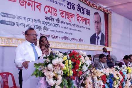বাংলাদেশ এখন নিজেদের টাকায় চলতে পারে : এলজিআরডি মন্ত্রী