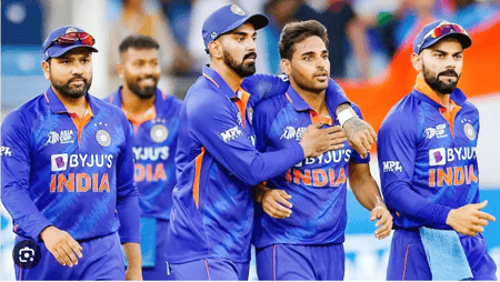 ভারত বিশ্বকাপ ট্রফি নিলে ১০০ কোটি টাকা বিলাবে যে সংস্থা