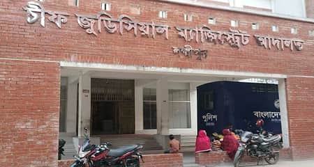 আসামিকে মারধরের অভিযোগে ৭ পুলিশের নামে মামলা, এসপিকে তদন্তের নির্দেশ আসামিকে মারধর