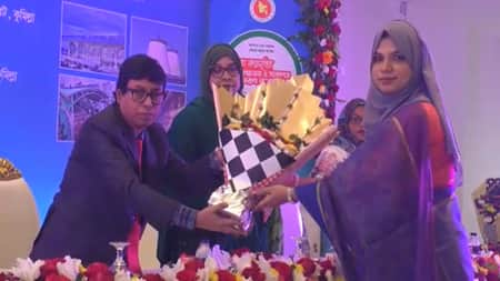 কুমিল্লায় সেরা করদাতার সম্মাননা পেলেন ৪৯ জন কুমিল্লা