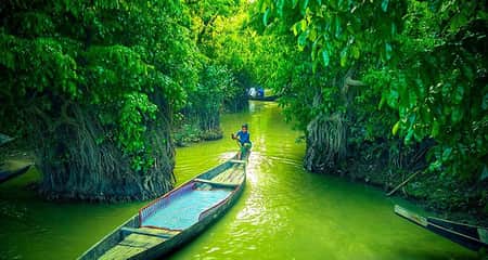 ঘুরতে