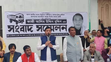 স্বতন্ত্র প্রার্থীর সংবাদ সম্মেলনে নৌকার প্রার্থীকে বিষোদগার স্বতন্ত্র প্রার্থীর সংবাদ সম্মেলনে নৌকার প্রার্থীকে বিষোদগার