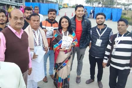 চুমকির পক্ষে ভোট চাইলেন অভিনেত্রী সুইটি